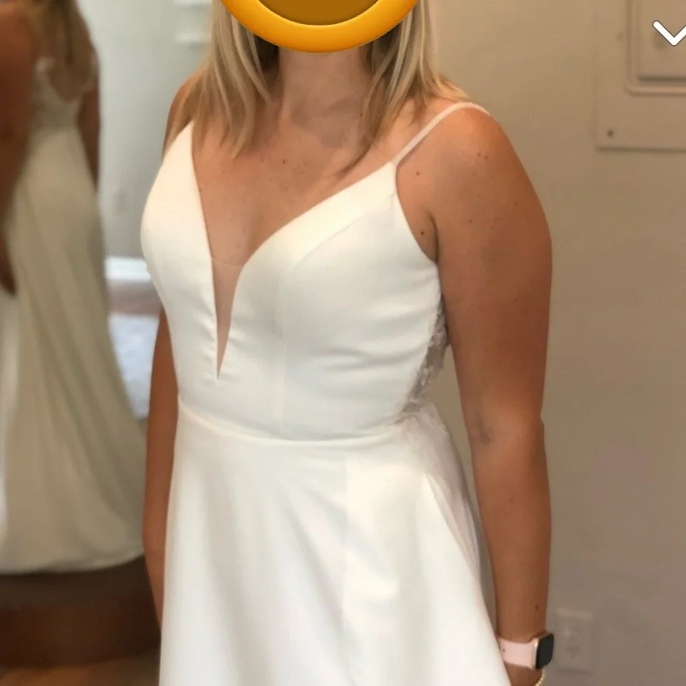 Moonlight Style T905 Wedding Dress - Picture 2 of 3